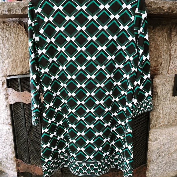 Mini checkered dress - Picture 4 of 7